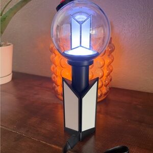 BTS Cradle ver. 4 3D printed